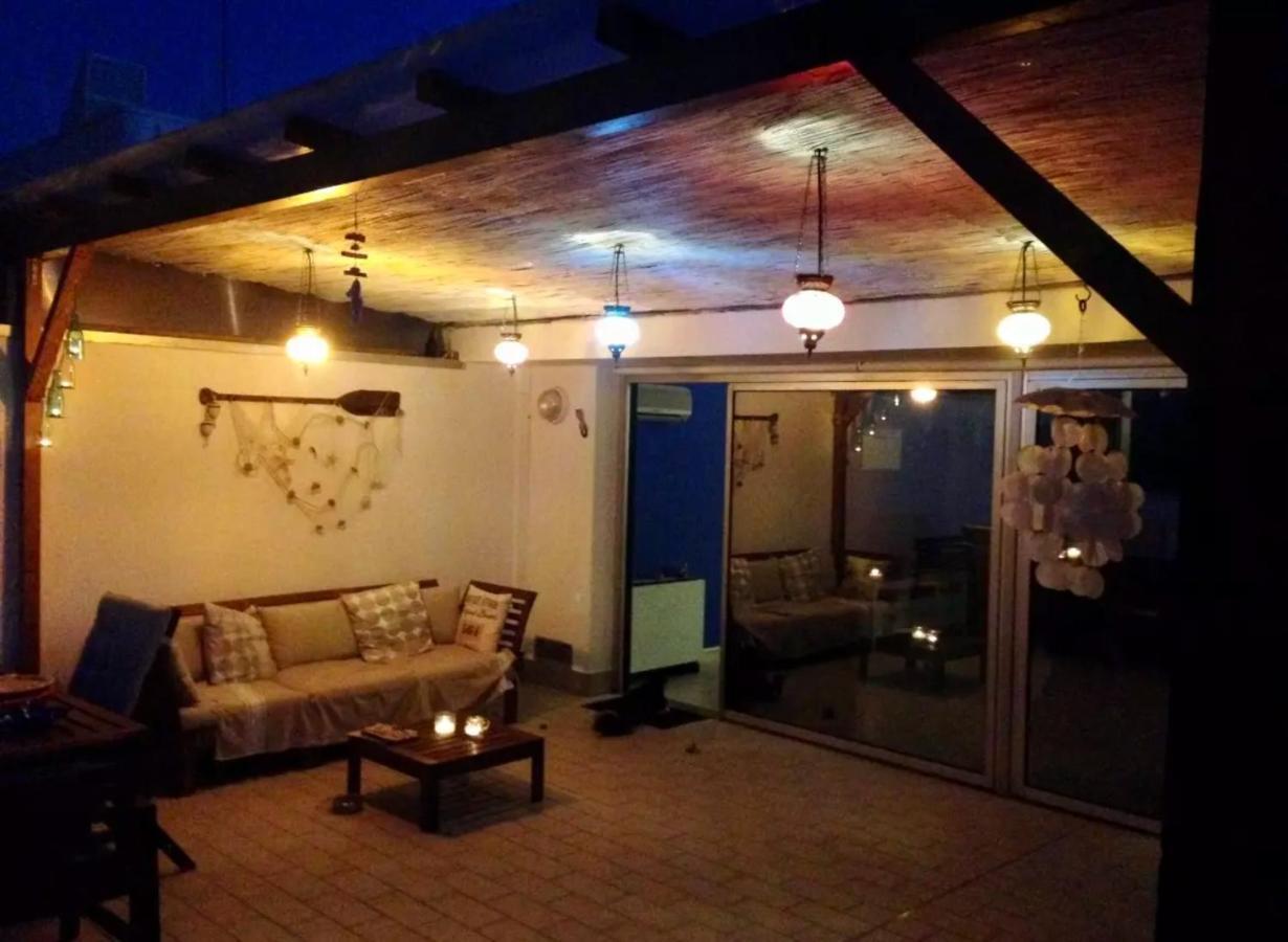 Attico Con Terrazza A Viareggio Apartment ภายนอก รูปภาพ